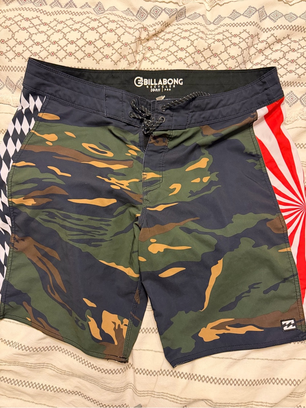 Billabong Men’s Camouflage Board Shorts with Red Sunburst & Checker Side Panels